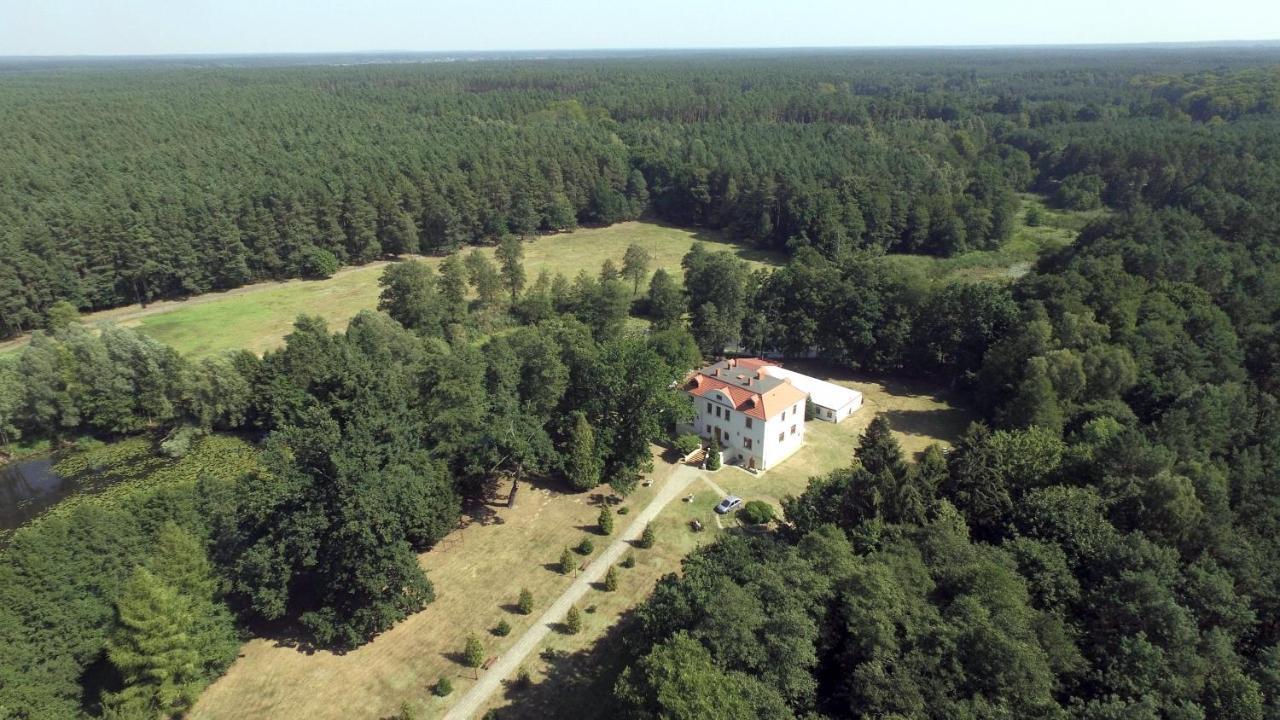 Palacyk Lakomin Hotel Lubiszyn Exterior foto